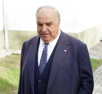 Η Στάζι ήξερε τα πάντα για το σκάνδαλο Κολ από το 1976