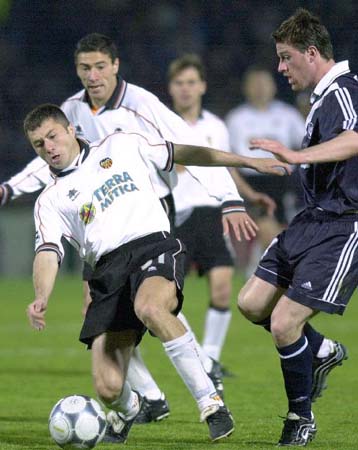 Η Ρουμανία μπορεί τελικό στο EURO 2000