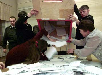 Πρώτος με διαφορά ο Πούτιν σύμφωνα με τα πρώτα αποτελέσματα των ρωσικών εκλογών