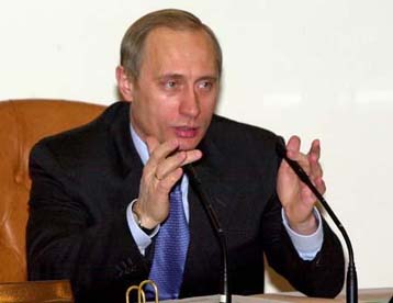 Ο Πούτιν φέρεται πρωταγωνιστής σε σκάνδαλο λίγες ώρες πριν τις εκλογές