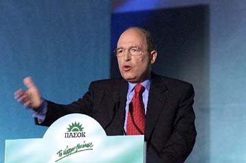 Καθαρή νίκη για το ΠΑΣΟΚ στις 9 Απριλίου