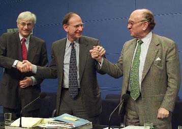 Αποζημιώσεις για τα θύματα των ναζί ενέκρινε η γερμανική κυβέρνηση