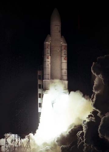 Επιτυχημένη εκτόξευση του Αριάν