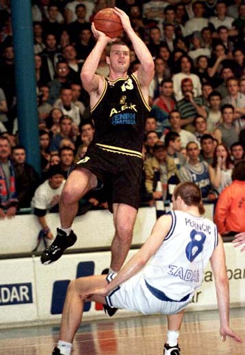 Ελπίζει στην πρόκριση η ΑΕΚ