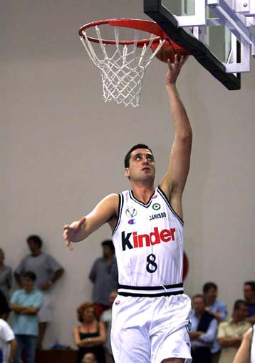 Λιέτουβος – Κίντερ 70-60