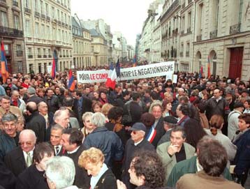 Η γενοκτονία των Αρμενίων δεν πέρασε πάλι τις πύλες της γαλλικής Γερουσίας