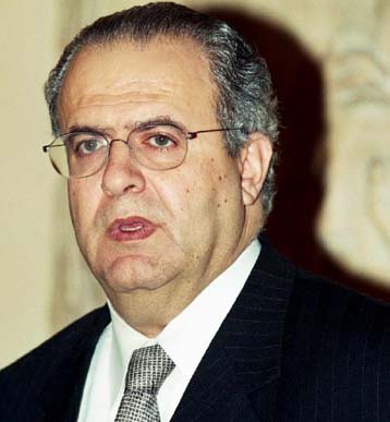 Νέα παρέμβαση της G8 αναμένει η Λευκωσία – Σιωπηρή αποδοχή του ψευδοκράτους ζητεί ο Ετζεβίτ