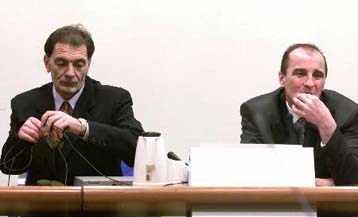 Ξεκίνησε η δίκη τριών Σερβοβοσνίων για βιασμούς κατά συρροή