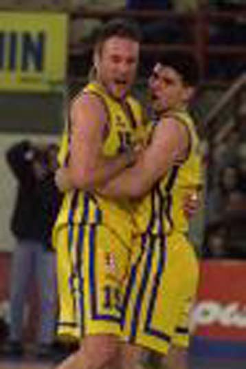 Μεγάλη νίκη του Περιστερίου με 90-79 τον ΠΑΟΚ