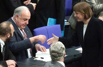 Οι Pershing φταίνε για την επίθεση της αριστεράς στην CDU