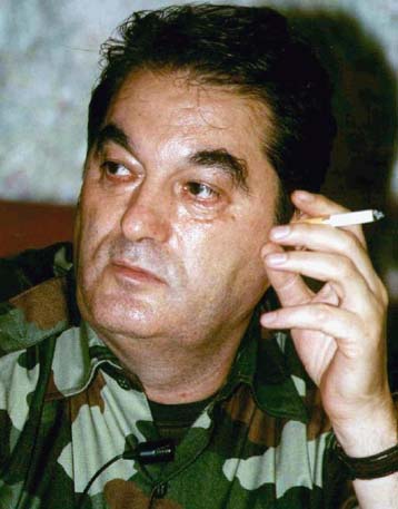 Ο γιουγκοσλαβικός στρατός ετοιμάζεται στη νότια Σερβία