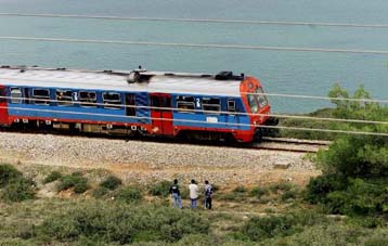 Εκπτωση σε τρένα και λεωφορεία για τις μετακινήσεις των ψηφοφόρων