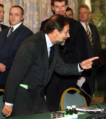 Προειδοποίηση Σολάνα προς Μιλόσεβιτς να μην προκαλέσει σύγκρουση για το Μαυροβούνιο