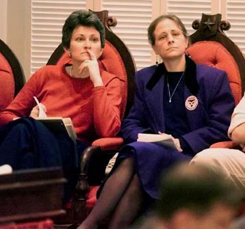 Αμερικανικός νόμος παρέχει το δικαίωμα γάμου στα ομοφυλόφιλα ζευγάρια