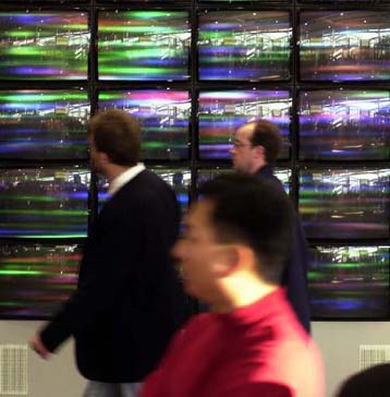 Ξεκίνησε η Comdex Greece 2000