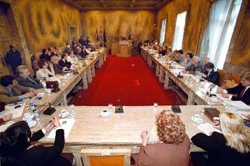 Στη ΝΔ και πάλι η πλατεία Συντάγματος