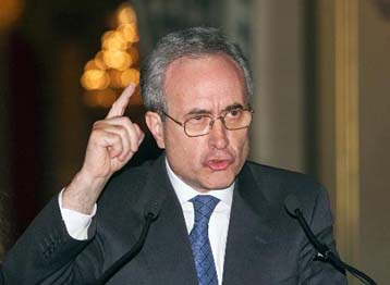 Σύνοδος δημάρχων στη σκιά σκανδάλου στο Παρίσι