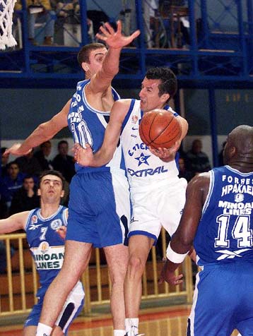 Νίκη ύστερα από δύο παρατάσεις για τον Εσπερο