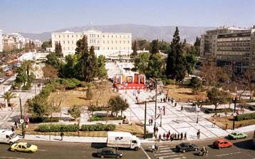 Ακυρη εν μέρει η παραχώρηση της πλατείας Συντάγματος στη ΝΔ