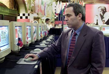 Εγκαίνια του επίσημου δικτυακού τόπου του Κασπάροβ