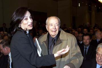 Υπέρ της πλήρους απασχόλησης και κατά των διακρίσεων τάσσεται η Α.Διαμαντοπούλου