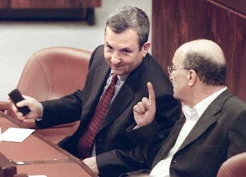 Επέζησε πρότασης μομφής η ισραηλινή κυβέρνηση – Νέες επιθέσεις στο Λίβανο