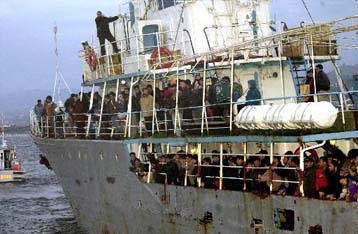 Εισβολή Κούρδων λαθρομεταναστών στην Ιταλία