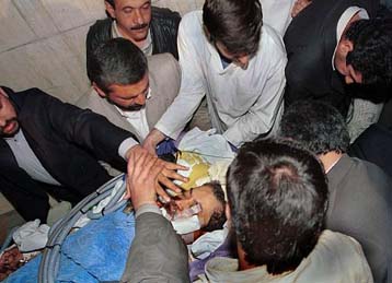 Oλμοι και δολοφονικά χτυπήματα εναντίον της αλλαγής στο Ιράν