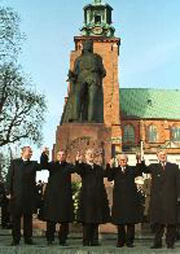 Οχι στο ρατσισμό λέει η κεντρική Ευρώπη