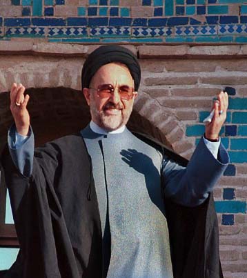 Δολοφονική απόπειρα κατά στενού συνεργάτη του Μοχαμάντ Χαταμί