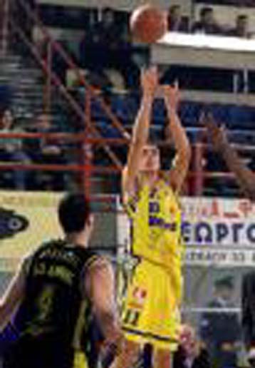 Εύκολα το Περιστέρι 83-68 τη Δάφνη