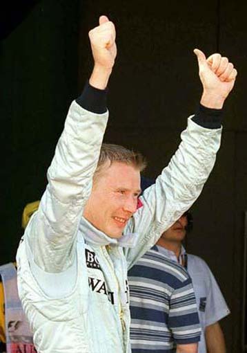 Στην πρώτη γραμμή εκκίνησης οι Χάκινεν και Κούλτχαρντ