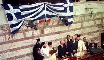 Ο Κ.Στεφανόπουλος Πρόεδρος της Δημοκρατίας για δεύτερη συνεχή πενταετία