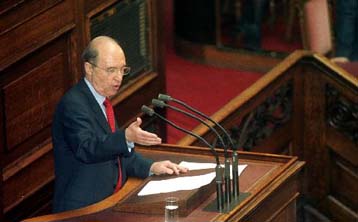 Αντιπαράθεση στη Βουλή για το χρηματιστήριο