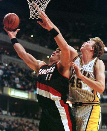 Οι Λέικερς στη 17η συνεχόμενη νίκη τους