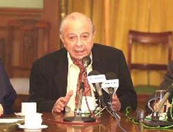 Προκαλώ τον Ντενκτάς για τους αγνοουμένους