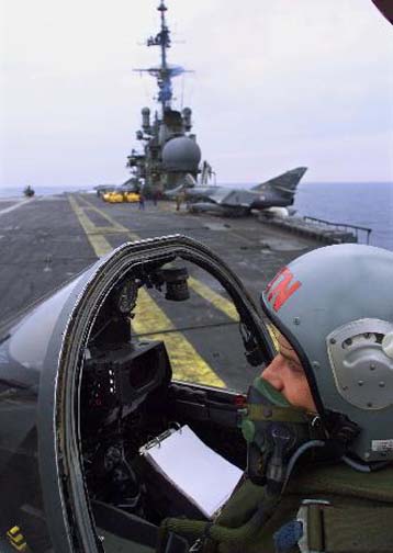 Κατάσκοποι έδιναν πληροφορίες για τους βομβαρδισμούς του ΝΑΤΟ στους Σέρβους