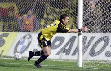 Πανηγυρικά στους 4 του Κυπέλλου η ΑΕΚ