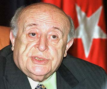 Στην τουρκική Βουλή η τροποποίηση του Συντάγματος για την επανεκλογή του Ντεμιρέλ