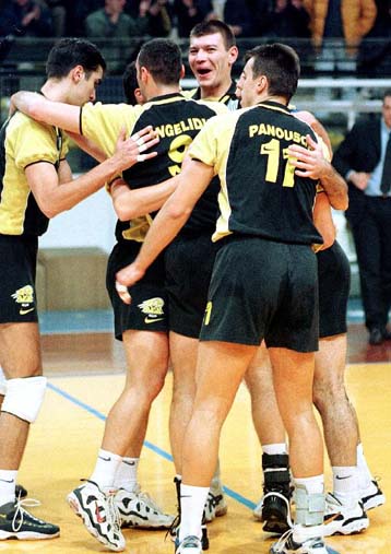 Η ΑΕΚ κόντρα στην Κούνεο για τον τελικό