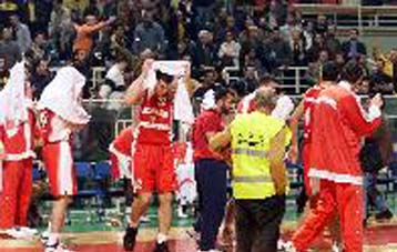 Ποινή τριών αγωνιστικών στην ΑΕΚ για τα έκτροπα στο ΟΑΚΑ