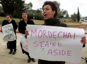 Σεξουαλικό σκάνδαλο κλονίζει την κυβέρνηση Μπαράκ