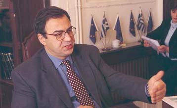 Συνέχεια στη λιτότητα και το 2001