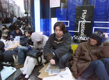 Παροξυσμός στο Τόκιο για το PlayStation 2