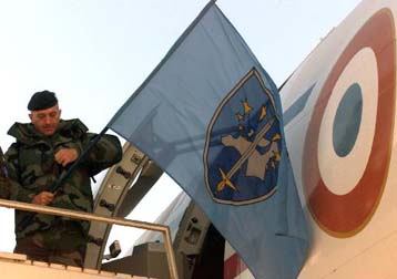 Στην ΠΓΔΜ οι πρώτοι στρατιώτες της Eurocorps καθ οδόν προς το Κοσσυφοπέδιο