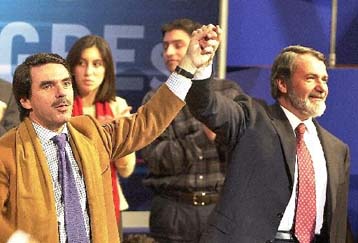 Σταθερό προβάδισμα στον Αθνάρ δίνουν οι δημοσκοπήσεις στην Ισπανία