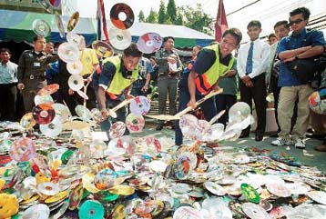 Προϊόντα μαϊμούδες πλημμυρίζουν το Πεκίνο