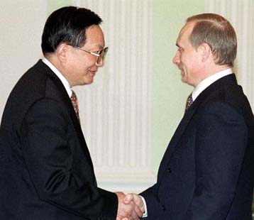 Στενή η στρατιωτική συνεργασία Ρωσίας και Κίνας