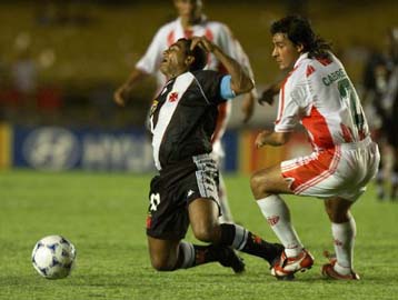 Εφιαλτική βραδιά για Ρομάριο – Βάσκο ντα Γκάμα