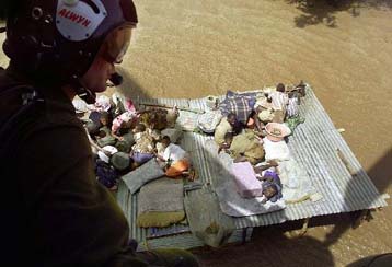 Το ένα εκατομμύριο έφτασαν οι άστεγοι εξαιτίας των πλημμυρών